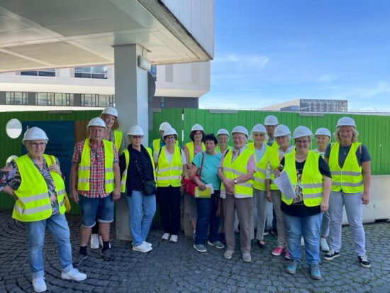 Besichtigung der Baustelle: „Neue Klinik am Eichert“