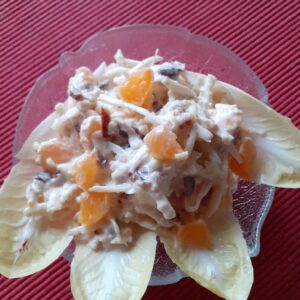 Fruchtiger Waldorfsalat