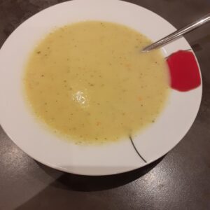 Sellerie-Apfel-Suppe